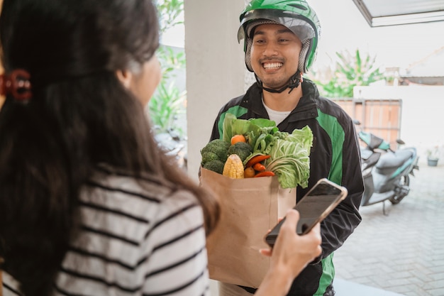 Épicerie en ligne à domicile