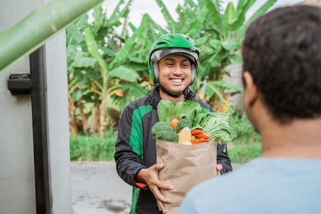 Épicerie en ligne à domicile