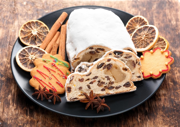 Épices et biscuits Stollen de Noël