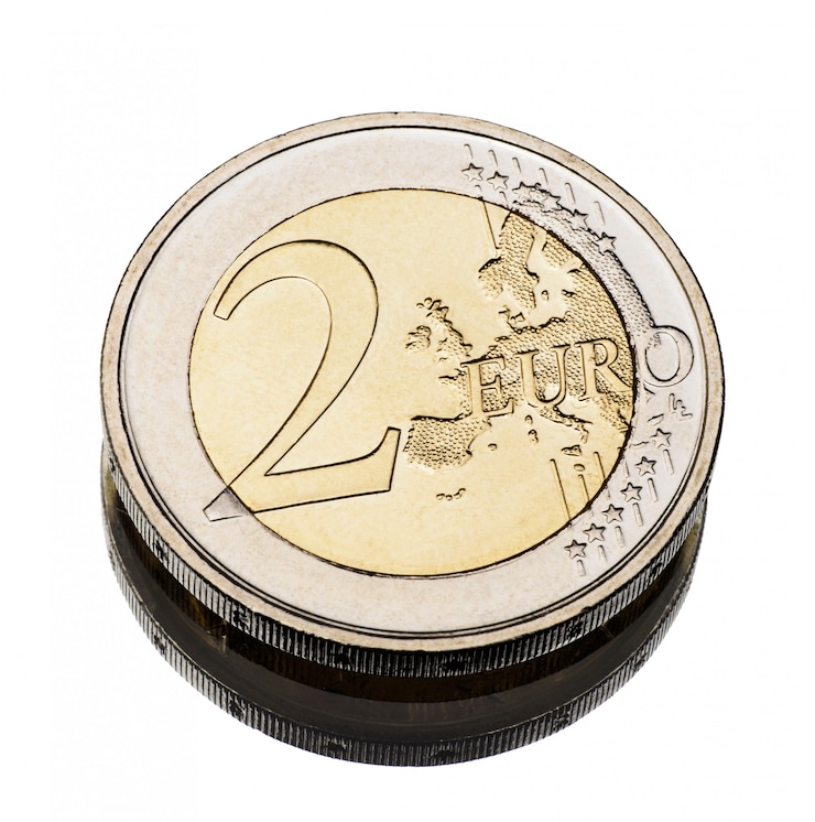 Photo pièce de deux euros usée