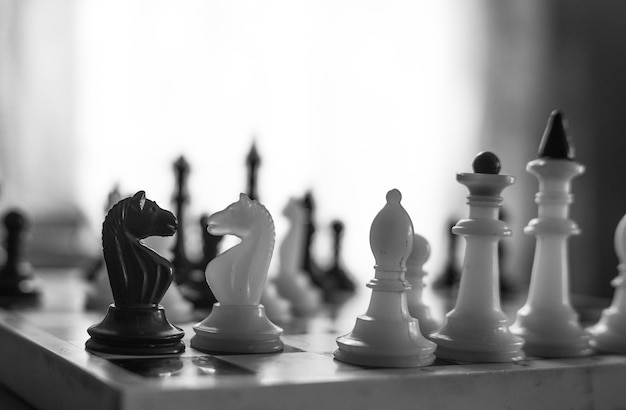 Pièces d'échecs sur le tournoi d'échecs Board