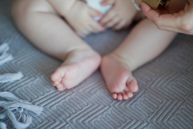 Pieds de bébé mignon