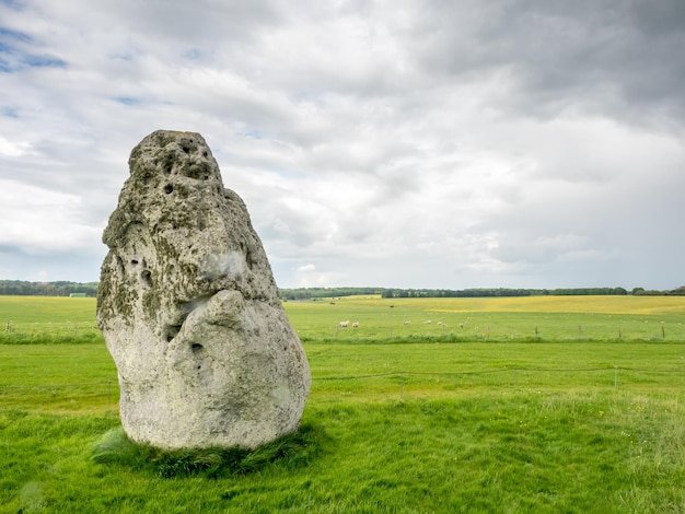 La pierre du talon est l'une des pierres importantes de Stonehenge, site du patrimoine mondial de l'UNESCO en Angleterre