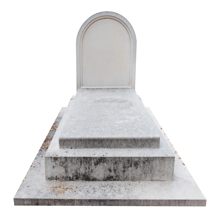 Photo pierre tombale vierge de marbre isolé sur fond blanc