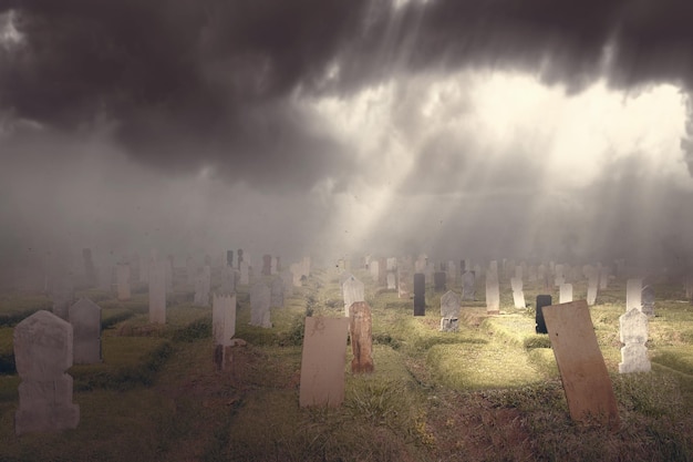 Pierres tombales sur le cimetière