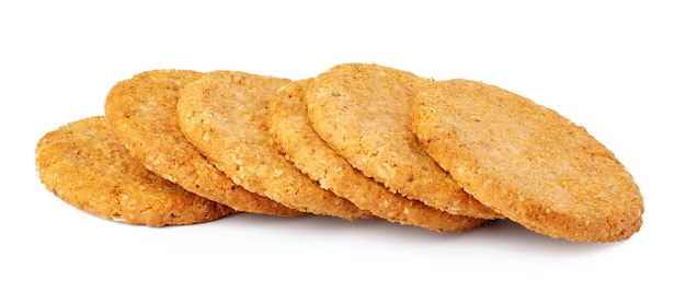 Pile de biscuits à l'avoine isolé sur blanc