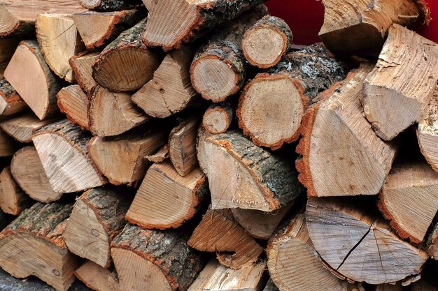 Pile de bois de chauffage libre de bois de chauffage haché