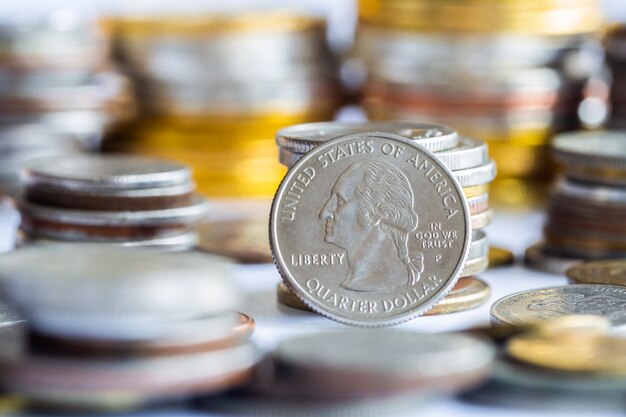 Photo pile de fond de données financail marché aux enchères de pièces de monnaie.