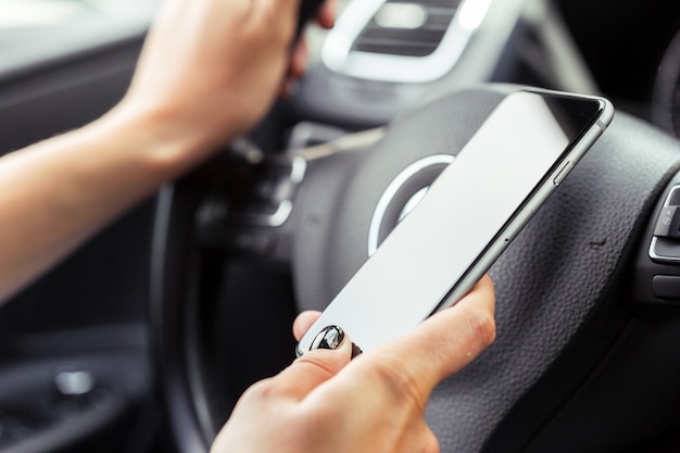 Pilote avec un téléphone portable