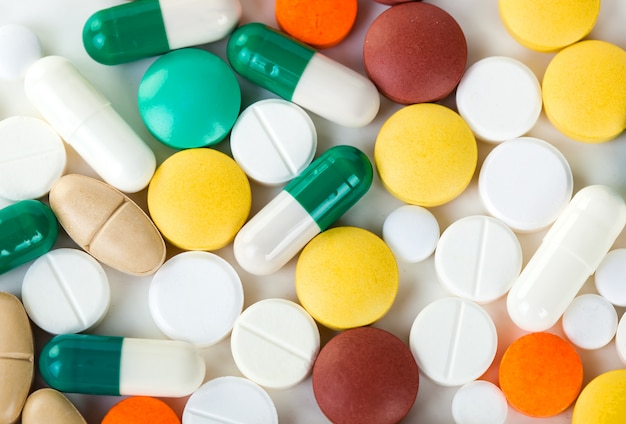 Pilules médicales pour le traitement des patients