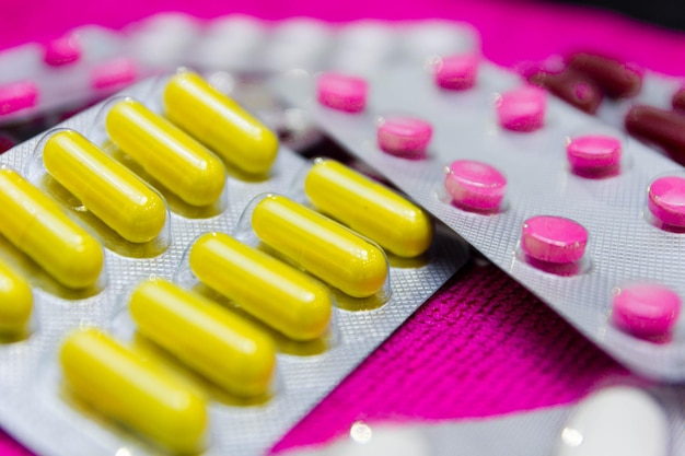 pilules sous blister antibiotiques vitamines