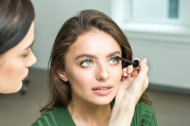 Photo pinceau à maquillage beige