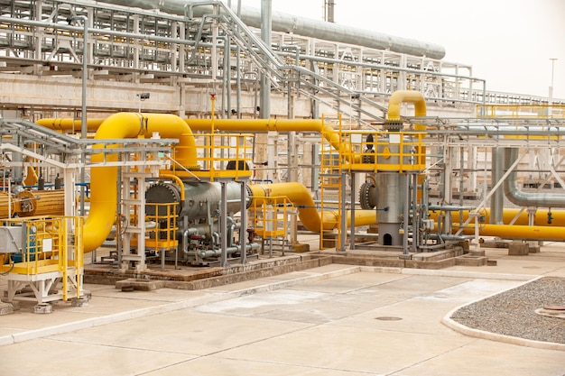 Un pipelines dans l'ingénierie pétrolière et gazière et la construction industrielle