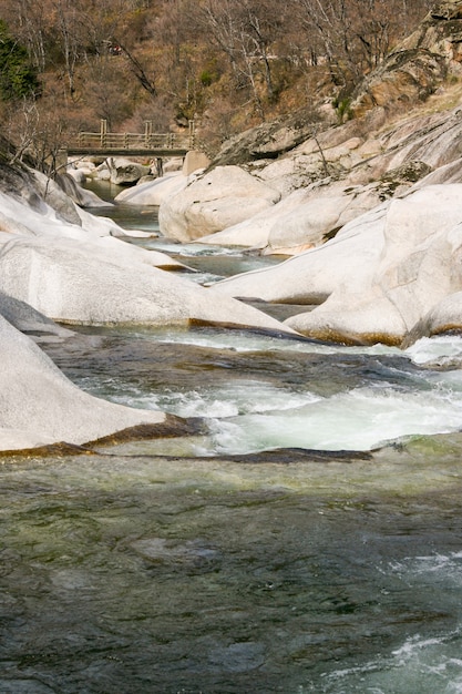 Piscines naturelles de Los Pilones dans la gorge de Garganta de los Infiernos, vallée de Jerte, Caceres, Espagne.