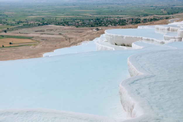 Piscines et terrasses en travertin naturel, Pamukkale, Turquie