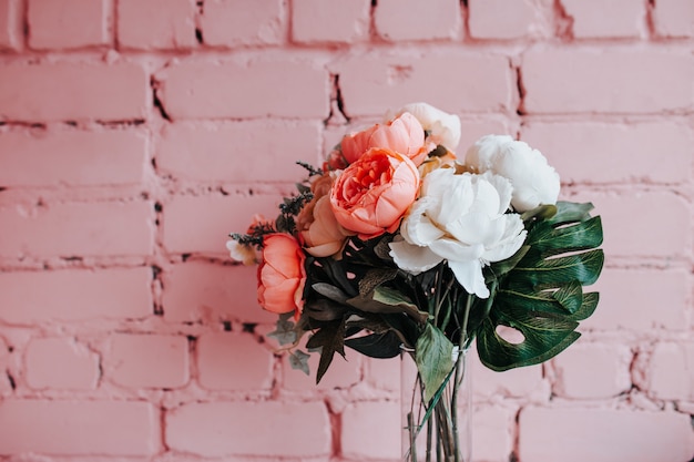 Pivoines sur rose