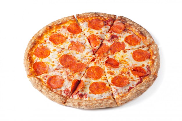 Photo pizza au pepperoni savoureuse.