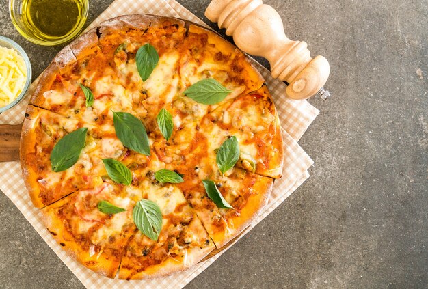 Pizza aux palourdes - Cuisine italienne