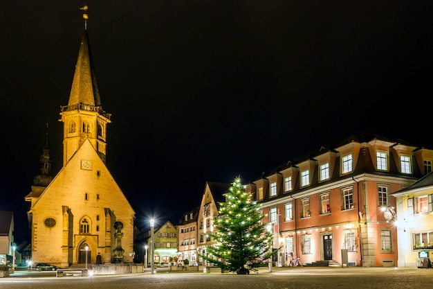 La place du marché de la vieille ville Weikersheim, Baden-Wurttember