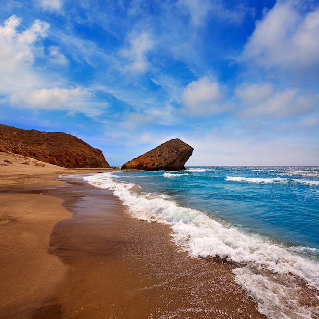 Photo plage d'almeria playa del monsul à cabo de gata