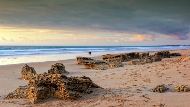 Plage de Barrosa au coucher du soleil