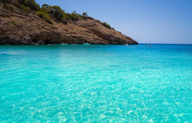 Photo plage d'ibiza cala moli dans les baléares