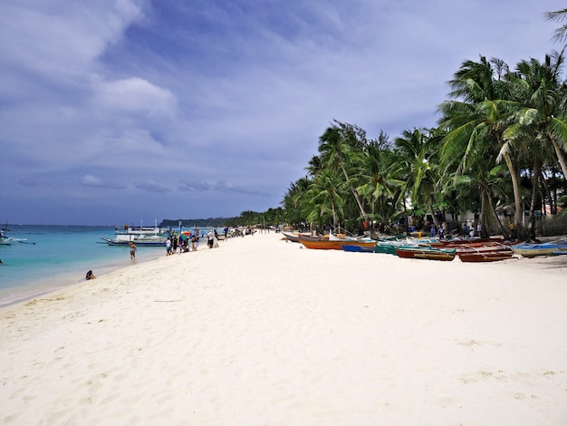 La plage sur l'île de Boracay, Philippines