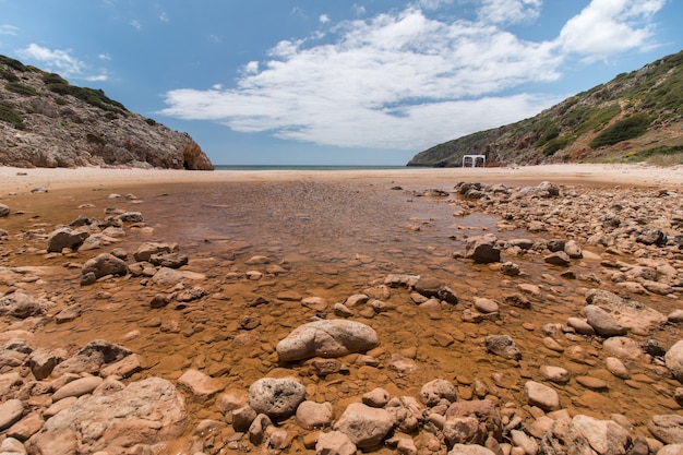 Plage isolée