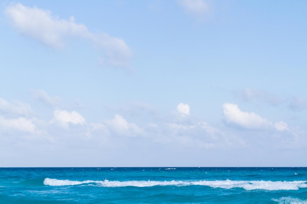 Plage de la mer des Caraïbes.