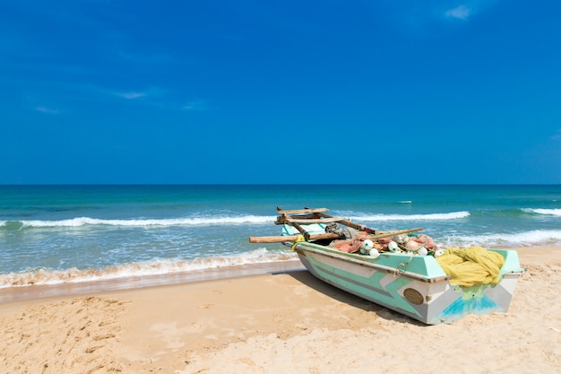 plage et mer tropicale