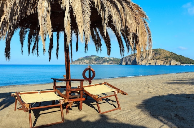 Plage de la mer Tyrrhénienne Campanie Italie