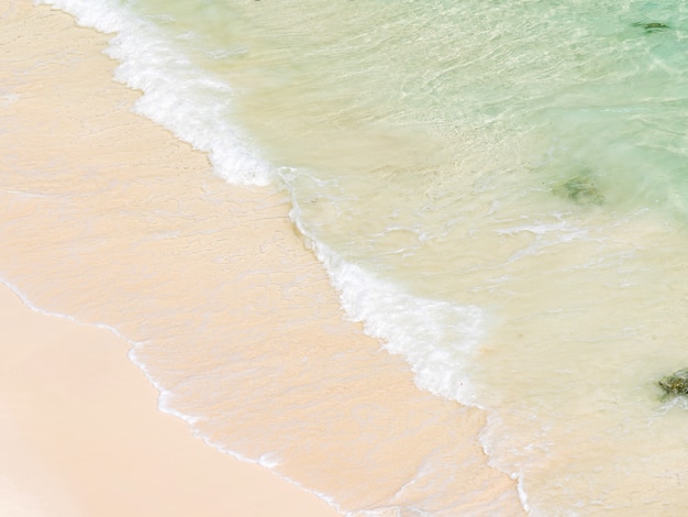 Plage de sable blanc mer andaman