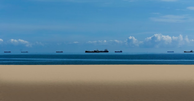 la plage et le sable