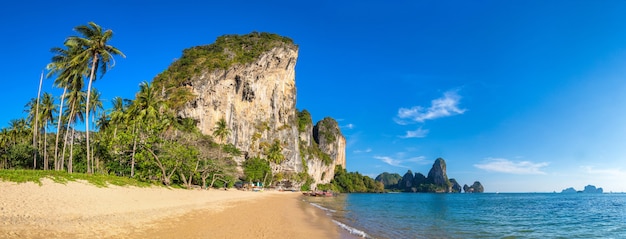 Plage de Tonsai, Krabi, Thaïlande