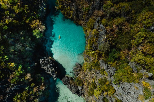 Plage tropicale à El Nido, Palawan, Philippines