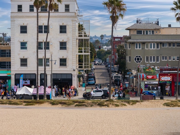 Plage de Venise Los Angeles Californie La vue aérienne bleue d'été