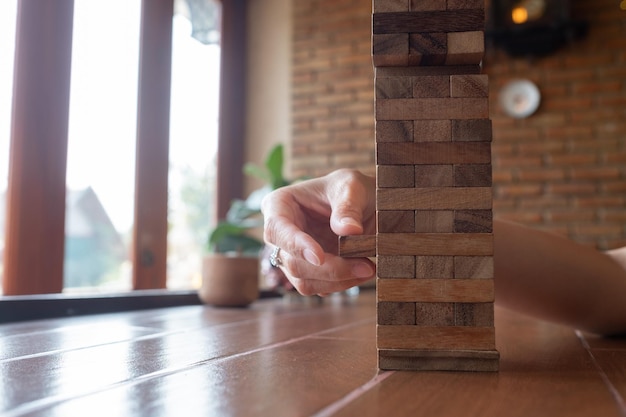 plan et stratégie de construction de blocs de bois