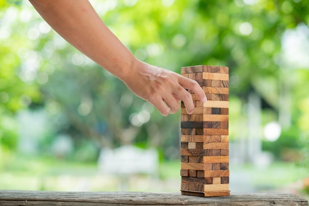 plan et stratégie de construction de blocs de bois