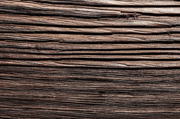 Planche en bois naturel brun obsolète