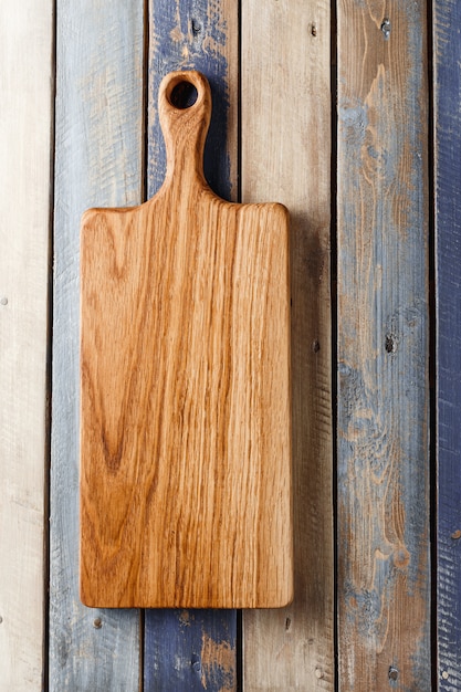 Photo planche à découper traditionnelle en bois