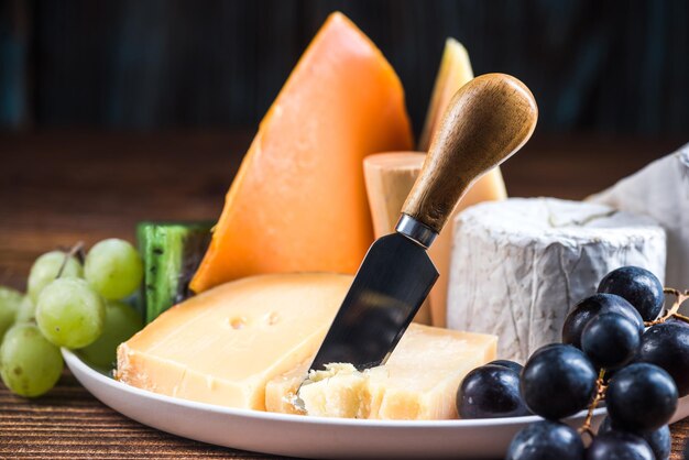 Planche de service à fromage