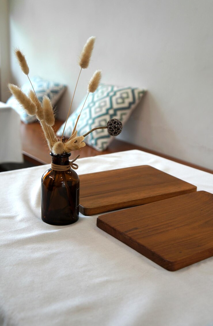 Photo plante en pot sur la table