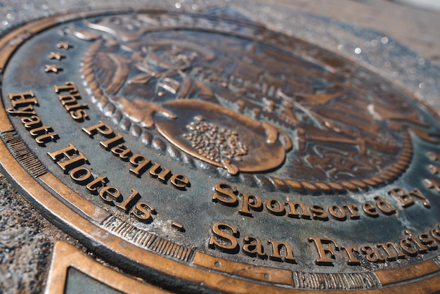 Photo plaque commémorative en bronze des hôtels hyatt sponsorisés par san francisco