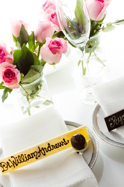 Plaque d'invité personnalisée en chocolat pour le mariage.