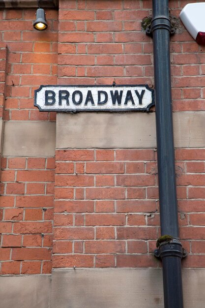 Photo plaque de rue de broadway à nottingham england uk