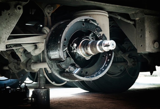 Plaquettes de frein de camion pour réparer pour changer l'entretien des roues de camion