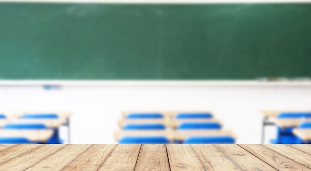 Plate-forme d'espace de bureau en bois vide avec fond de classe d'école pour l'affichage du produit