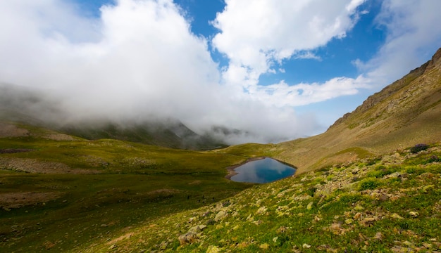 Plateau d'Ambarl et lac Fish