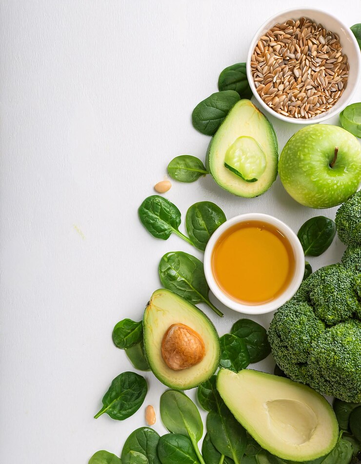 Photo un plateau de légumes comprenant de l'avocat et de l'avocado