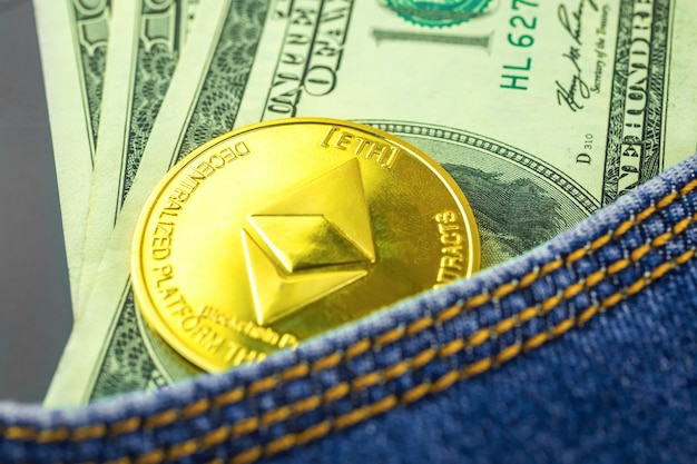 Poche à monnaie Ethereum, concept d'épargne et d'investissement avec crypto-monnaie, photo commerciale et financière